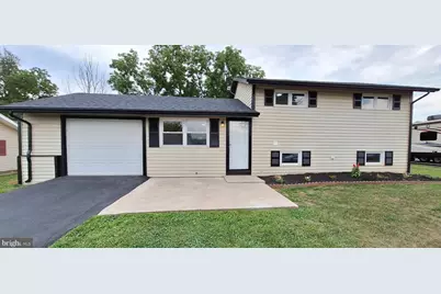 3140 Lark Drive, York, PA 17404 - Photo 2