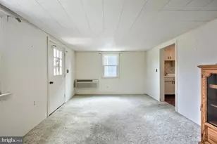 526 Fulton St, Hanover, PA 17331 - Photo 16