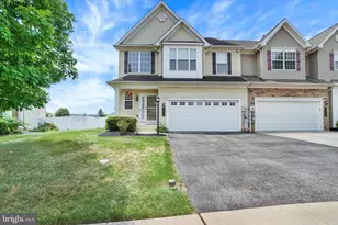 3836 Kings Ln, Dover, PA 17315 - Photo 2