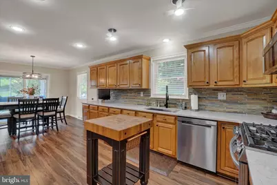 114 Park Street, Seven Valleys, PA 17360 - Photo 10