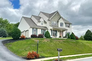 739 Monarch Dr, York, PA 17403 - Photo 1