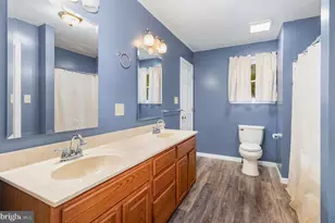 6825 Glatfelters Station Rd, Seven Valleys, PA 17360 - Photo 20