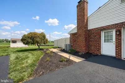 1990 Brian Lane, York, PA 17404 - Photo 16