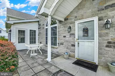 2170 Knob Hill Road, York, PA 17403 - Photo 4