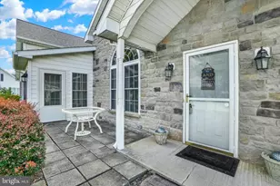2170 Knob Hill Rd, York, PA 17403 - Photo 4