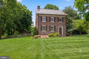 741 Wyndamere Rd, Lewisberry, PA 17339 - Photo 2