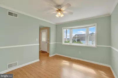 2426 Winterberry Lane, York, PA 17406 - Photo 4