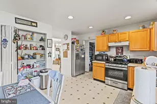 222 Runningboard Rd, Stewartstown, PA 17363 - Photo 12
