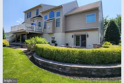 1213 Winterberry Drive, York, PA 17406 - Photo 8