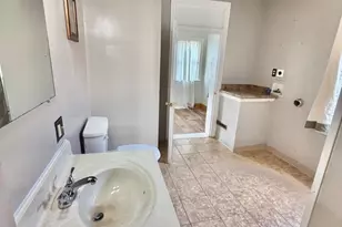 1221 W Poplar St, York, PA 17404 - Photo 14