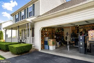 783 Aslan, York, PA 17404 - Photo 6