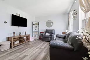 2027 Wyatt Cir, Dover, PA 17315 - Photo 4