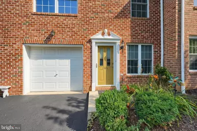 3581 Mark Drive #3581, York, PA 17402 - Photo 2
