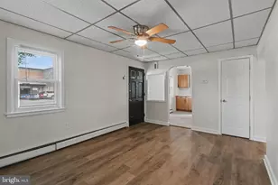 1232 Elm St, York, PA 17403 - Photo 4