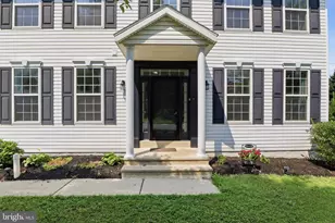 3120 Hackberry Ln, York, PA 17404 - Photo 4