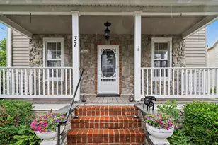 37 High St, Stewartstown, PA 17363 - Photo 2