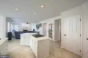 1915 Oak Hills Dr, Hanover, PA 17331 - Photo 12