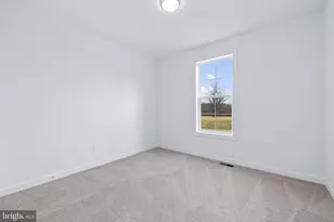 300 Steeple Vw Dr, Hanover, PA 17331 - Photo 18