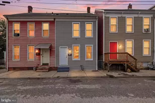 715 E Clarke Ave, York, PA 17403 - Photo 1