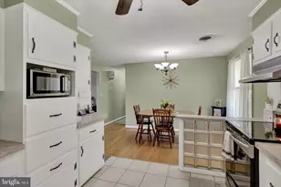 111 N 6th St, Mount Wolf, PA 17347 - Photo 14
