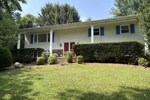 332 Shasta Dr, York, PA 17402 - Photo 1