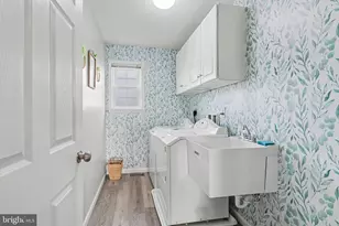1215 Aylesbury Ln, York, PA 17404 - Photo 24