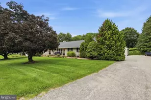11 Springwood Ave, Stewartstown, PA 17363 - Photo 40