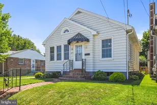 810 W Middle St, Hanover, PA 17331 - Photo 2