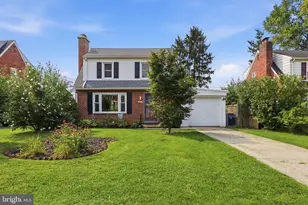 1952 Bannister St, York, PA 17404 - Photo 2