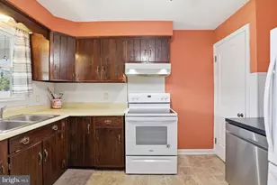 1952 Bannister St, York, PA 17404 - Photo 12