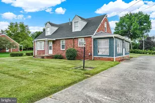 1909 Roosevelt Ave, York, PA 17408 - Photo 6