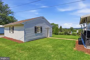 1196 Lancaster Ave, York, PA 17403 - Photo 32