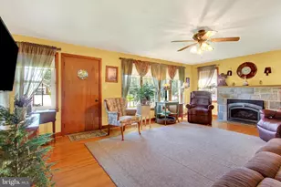 4024 Grandview Rd, Hanover, PA 17331 - Photo 2