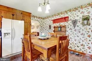 4024 Grandview Rd, Hanover, PA 17331 - Photo 8