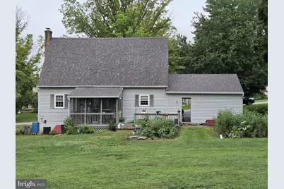 7 Cardinal Drive, Glen Rock, PA 17327 - Photo 2