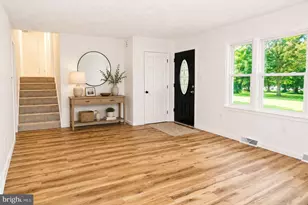 1259 W College Ave, York, PA 17404 - Photo 8
