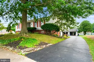 2780 Northvue Ln, York, PA 17408 - Photo 2