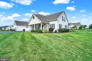 161 Mineral Dr, York, PA 17408 - Photo 2