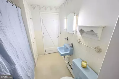 209 Penn Street, Hanover, PA 17331 - Photo 14