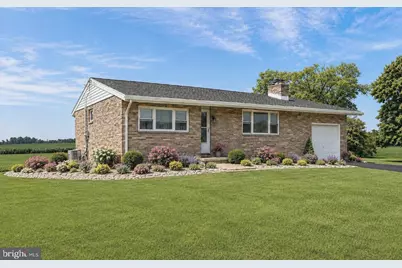 7049 Lincoln Highway, Thomasville, PA 17364 - Photo 2