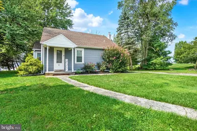 21 Oak Street, York, PA 17402 - Photo 2