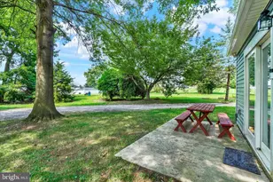 21 Oak St, York, PA 17402 - Photo 8