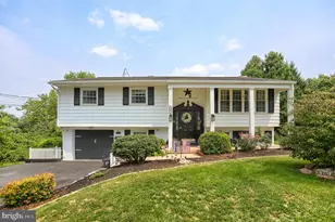 101 Oak Dr, Camp Hill, PA 17011 - Photo 2