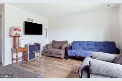 337 Country Club Road #8, Red Lion, PA 17356 - Photo 6