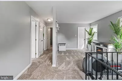 100 Meadow Hill Drive, York, PA 17402 - Photo 12