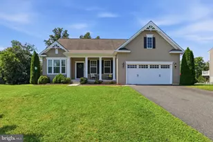 380 Misty Hill Dr, Delta, PA 17314 - Photo 2
