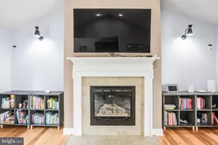 696 Rishel Dr, York, PA 17406 - Photo 14