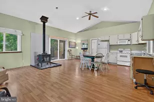 699 Cold Cabin Rd, Delta, PA 17314 - Photo 8