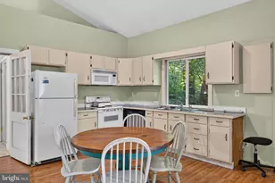 699 Cold Cabin Rd, Delta, PA 17314 - Photo 10