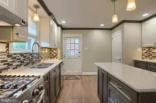 1553 Wayne Ave, York, PA 17403 - Photo 12